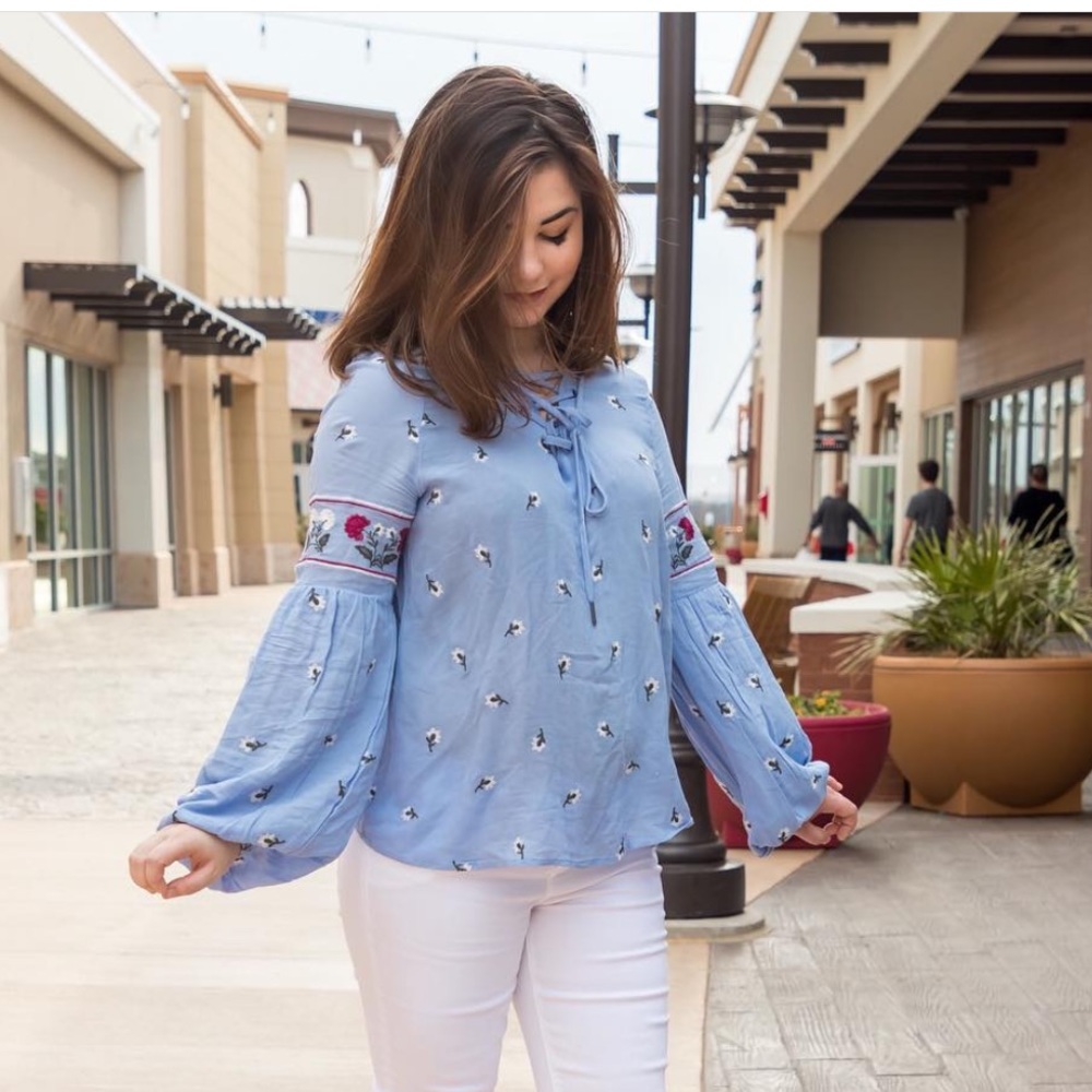 Francesca’s peasant top